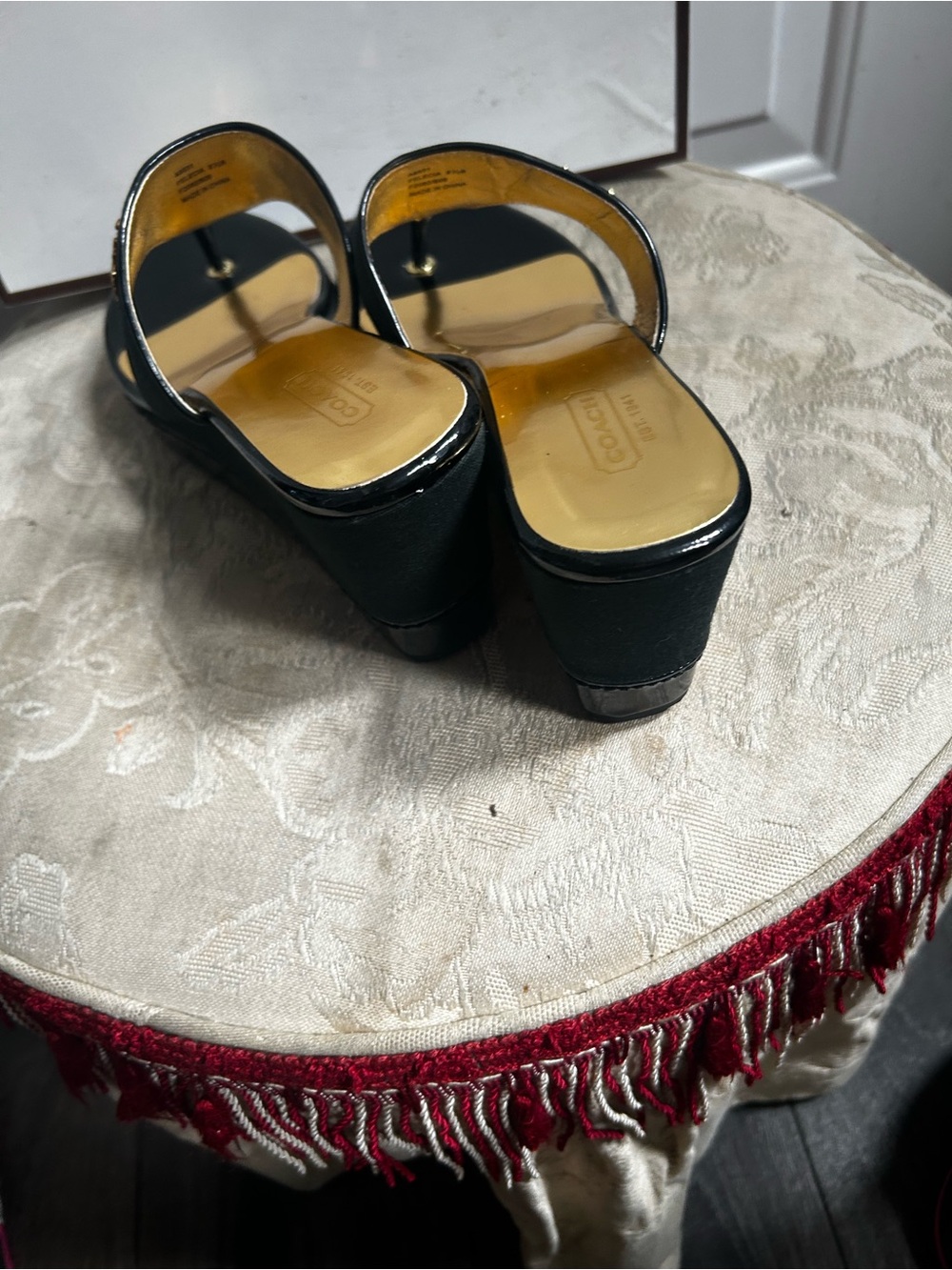 Coach Felicia Black Canvas Patent Wedge Thong Sandals Sz 8.5 new w/box - Picture 8 of 16